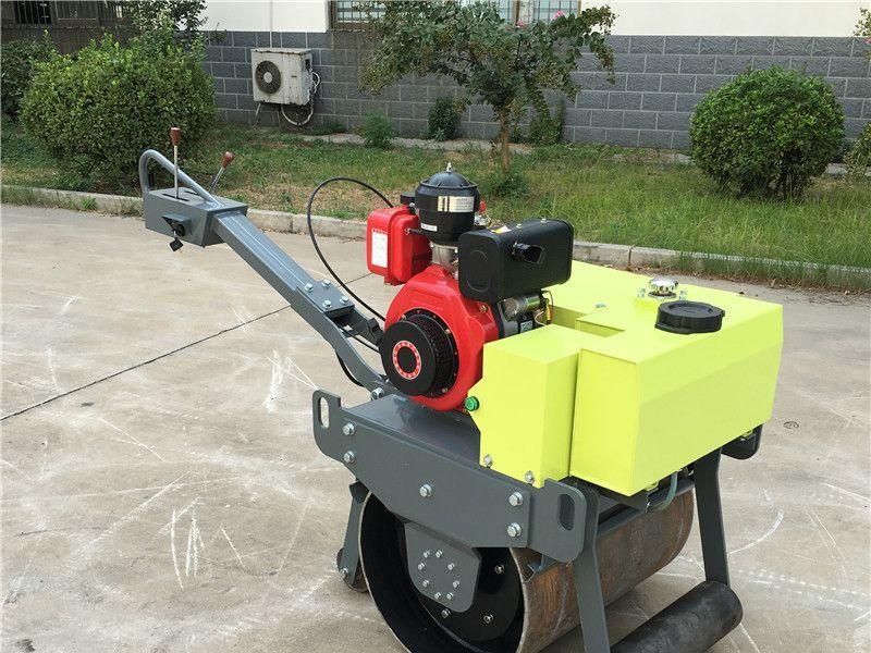 操作手扶式壓路機新機，須做到“三個到位